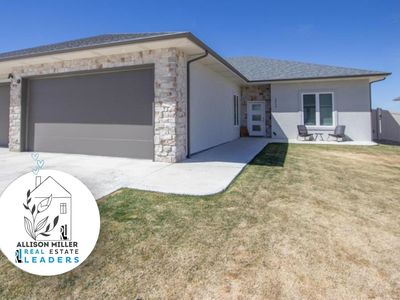 2946 Palmer Dr