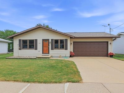 217 E Mitchell Ave