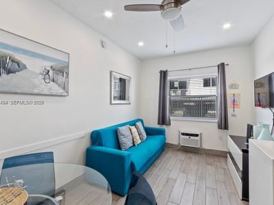 335 Ocean Dr APT 122