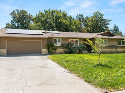 3524 Bridle Ln