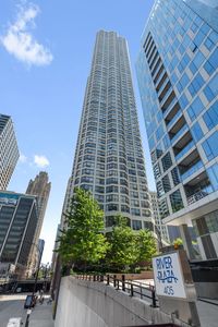 405 N Wabash Ave Unit 1710