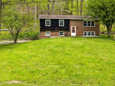2955 Pine Grove Rd