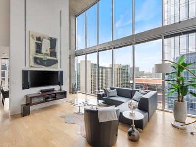 301 Demonbreun St UNIT 2016