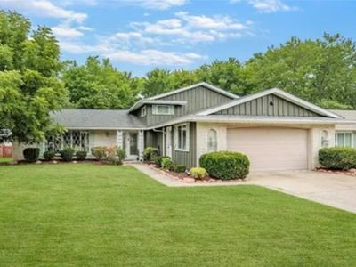 17084 Hunting Meadows Dr