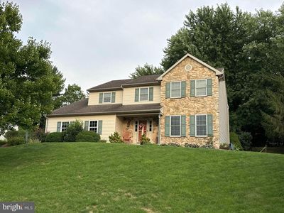 247 Hillcrest Ln