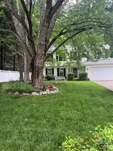3009 Oakcroft Dr