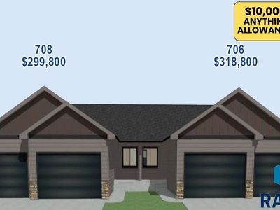 706 N Independent St