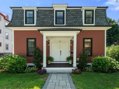 53 Bailey St