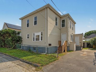 10 Carlisa Dr