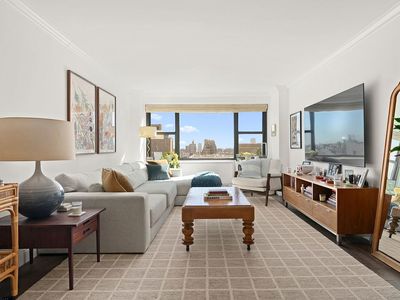 115 E 9th St APT 14H