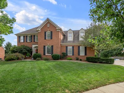 2233 Broadhead Pl