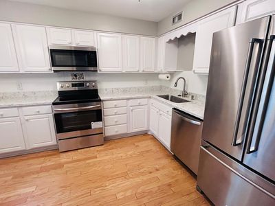 1860 Eagle Ridge Dr #W303