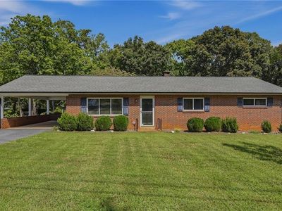535 Lewisville Clemmons Rd
