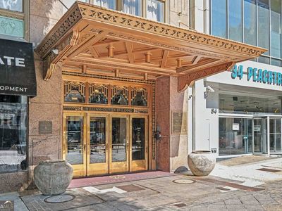 32 Peachtree St NW APT 602