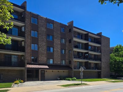 828 Graceland Ave APT 404