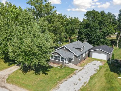 304 N Us Highway 69