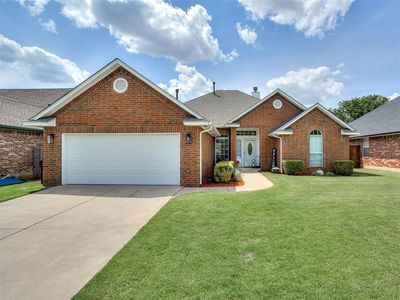 5017 Mackelman Dr
