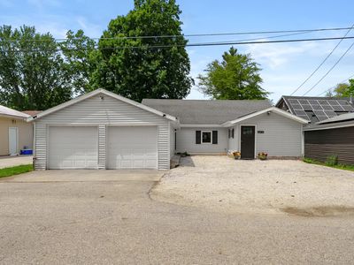 10574 Tomkinson Dr