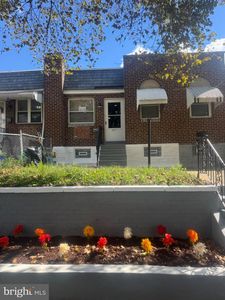 5827 Bustleton Ave