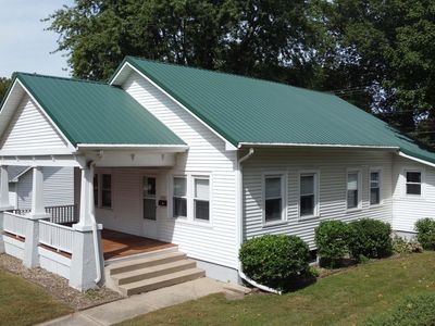 332 W Walnut St