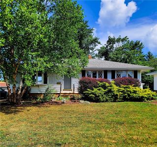 1612 Green Acres Dr