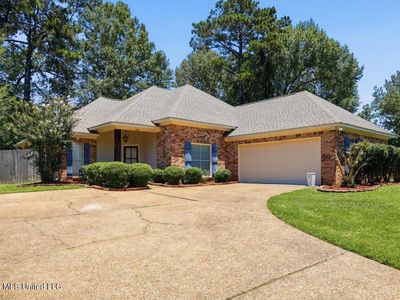 602 Sawpine Ln