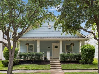 1317 Live Oak Ln