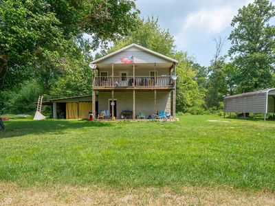4586 Canal Loop