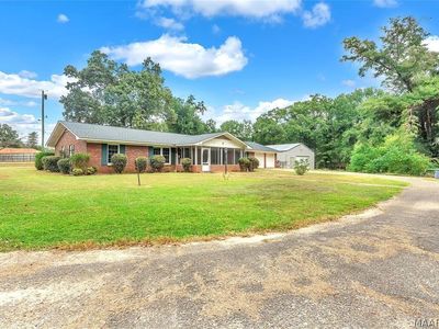 100 Graham Ln