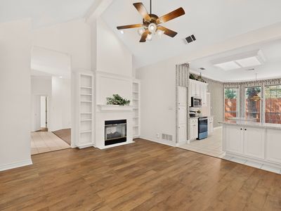 6615 Shelton Home Ct