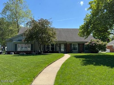 4735 Springbrook Dr