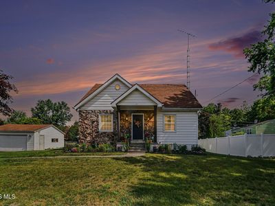 99 Academy Dr