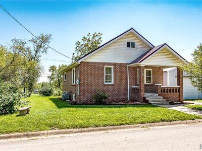 602 W Jackson Ave