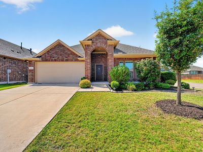 5825 Melville Ln