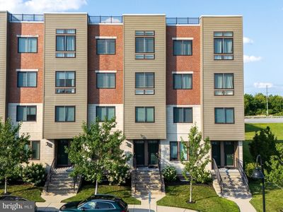 414 Lakeview Ct Condo 2