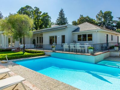 1333 E Valley Rd