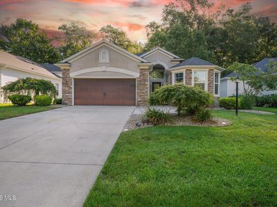 1738 Deer Trail Dr