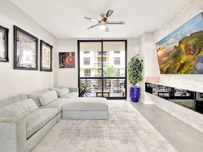 801 S Olive Avenue #1018