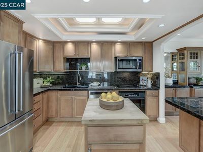 1900 Golden Rain Rd APT 2