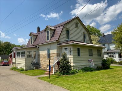 179 Cayuga St