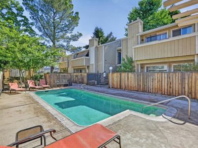 2330 Hurley Way