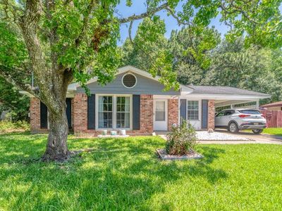 1300 E Charmaine Cir