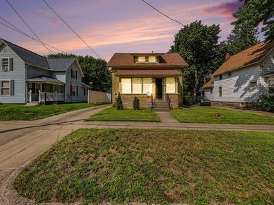 182 W Mansion St