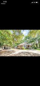 2516 Club House Rd