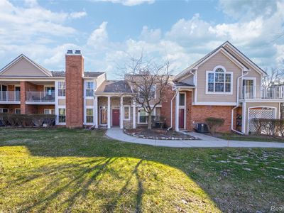 56075 Chesapeake Cir #242