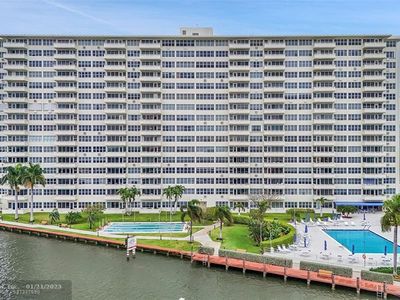 3200 NE 36th St UNIT 902