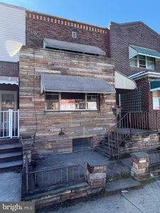 2716 S 10th St