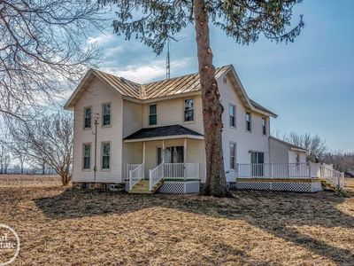 6331 Bacon Rd