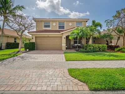 3368 SW Porpoise Circle