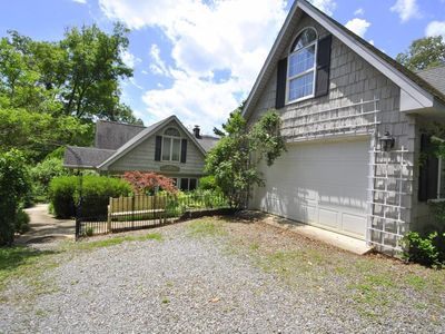 1216 Timberlake Dr